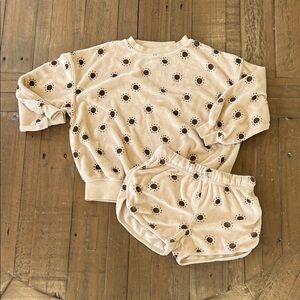 Rylee + Cru Sun Terrycloth sweatshirt and shorts set girls 4-5 years